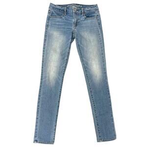 American Eagle Light Wash Skinny Jegging Size 2